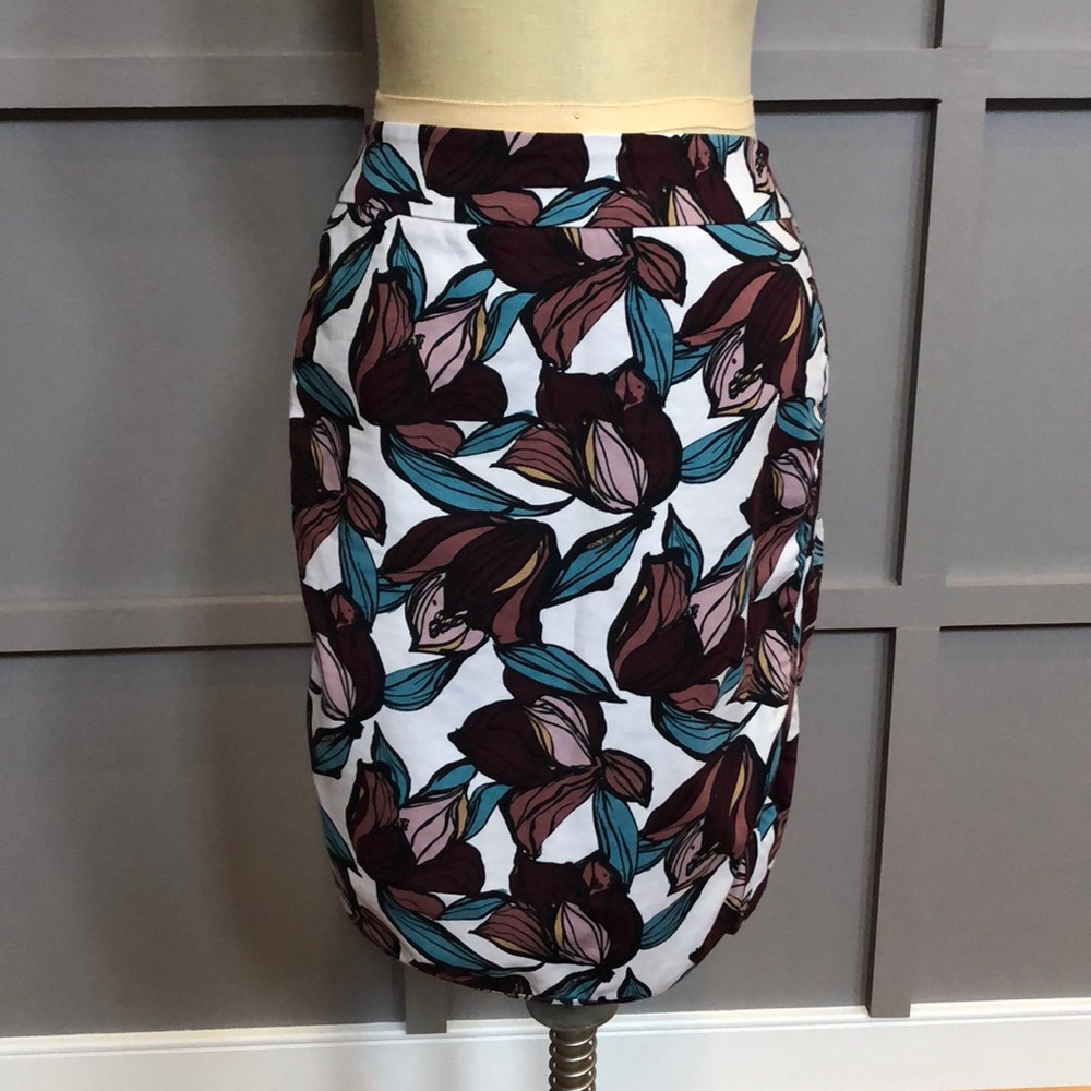 Ann Taylor LOFT pencil skirt sz 2